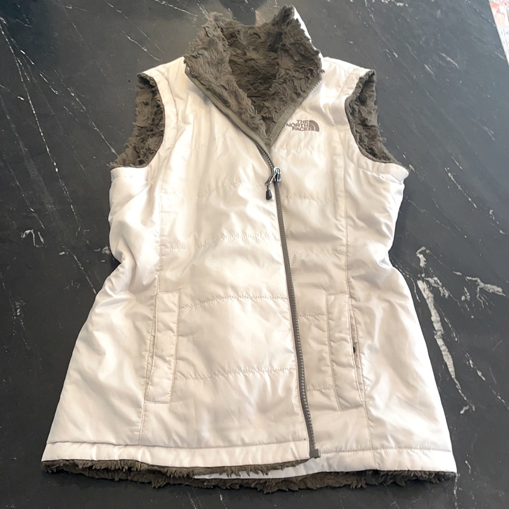 COPY - Reversible North Face Vest - size small